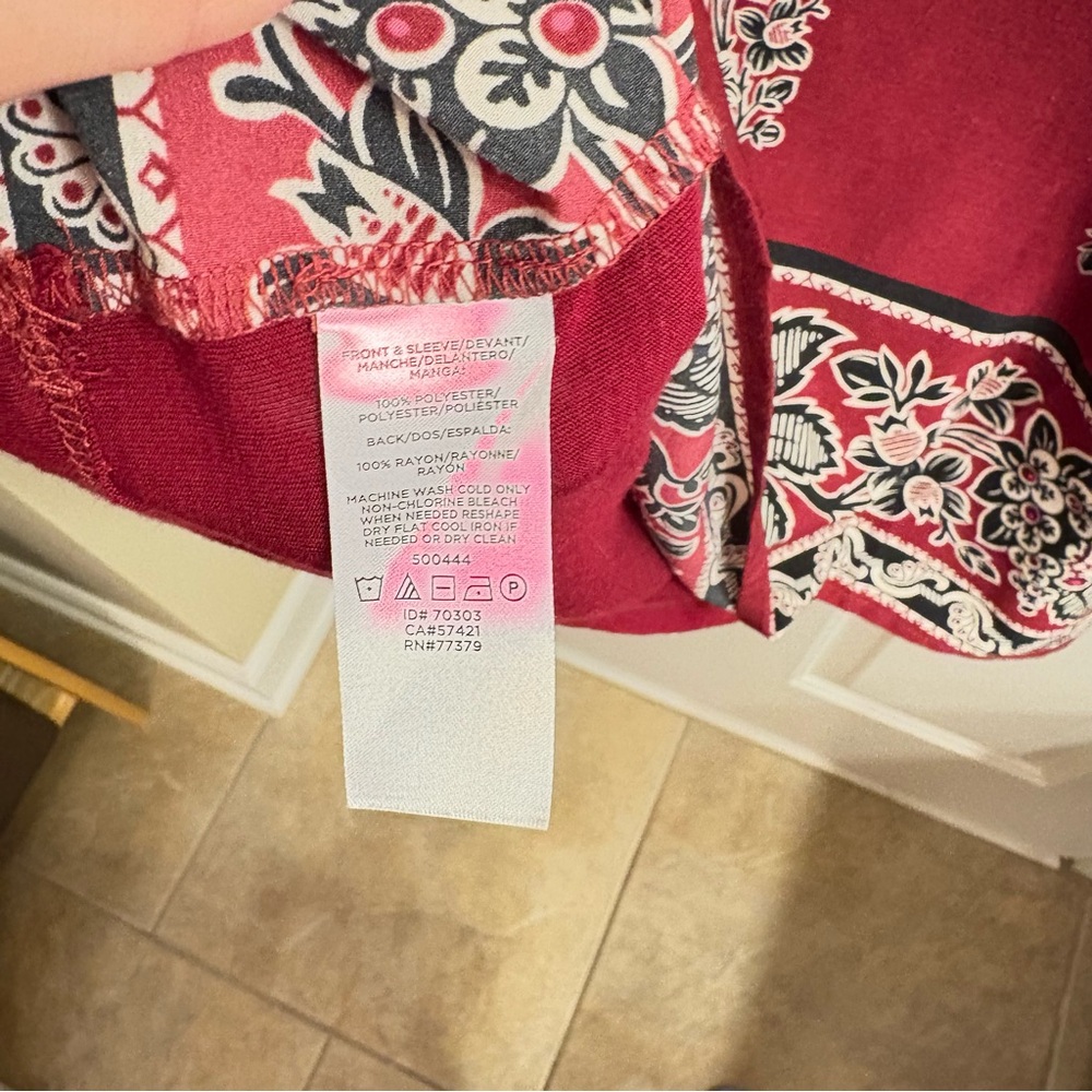 Ann Taylor Factory Red and White Blouse - Picture 4 of 6